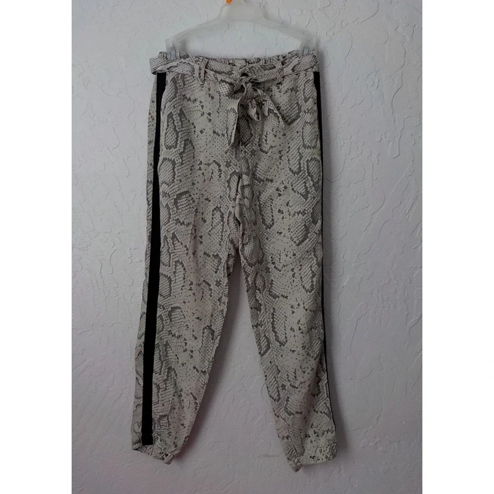 Pam and Gela Joggers Beige Gray Snake Print Pants w/ Belt Women Small (P) Button - Picture 2 of 12
